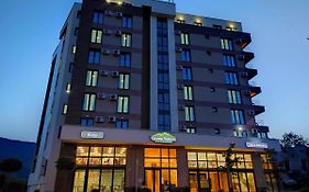 Green Nature Hotel & Apartments